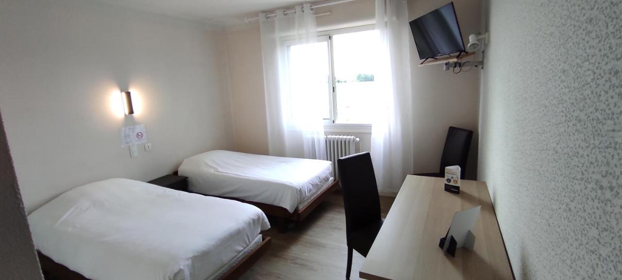 Hostellerie du Parc Labarthe-Inard Esterno foto