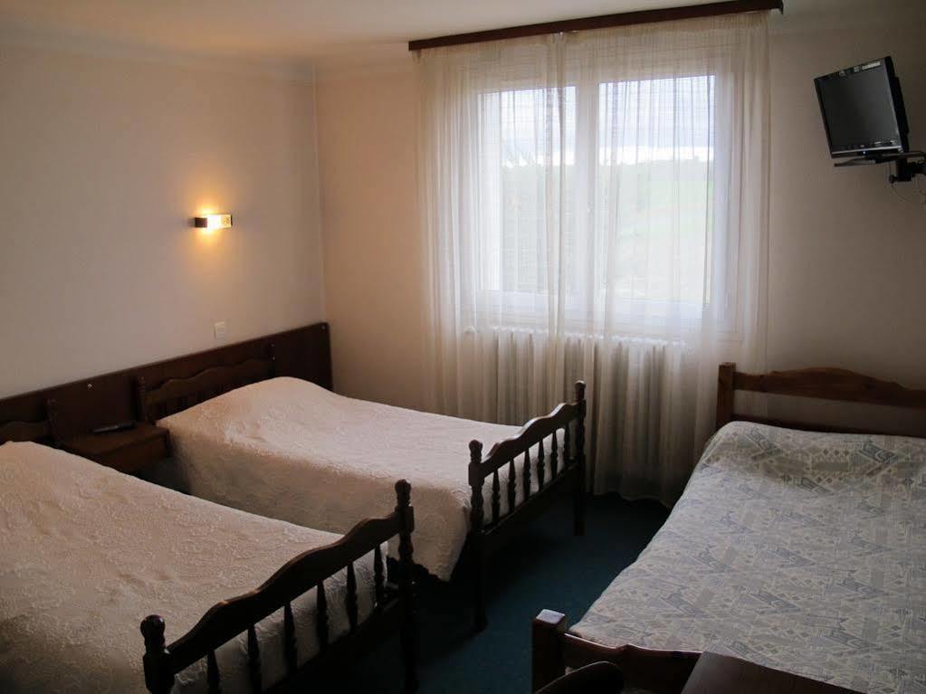 Hostellerie du Parc Labarthe-Inard Esterno foto